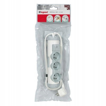 LEGRAND Przedluzacz 3x2P+Z Korpus obrotowy 1.5m